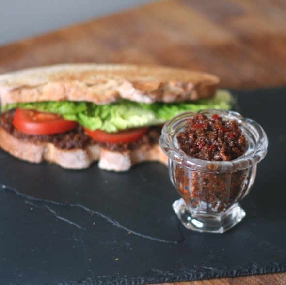 BLT with Bacon Jam