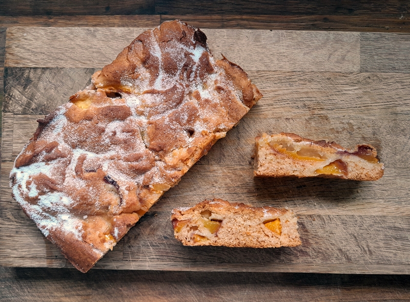 NectarineCake2